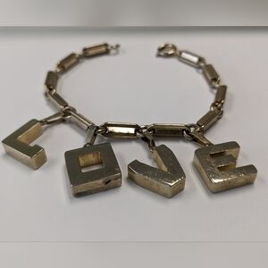 VTG GOLD TONE "LOVE" CHARM BRACELET